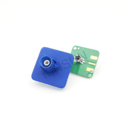 浮動SMBコネクタはFakraインターフェース用です。自動車カメラに使用するのに適しています。